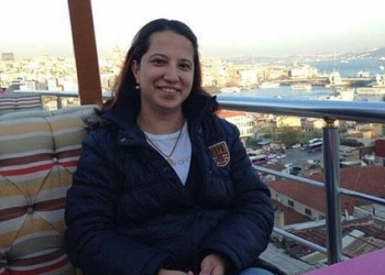 Ayşegül Öztürk ve 4.5 aylık bebeği