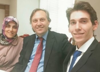 Tutuklu hastaya yatakta kelepçe… ve babam